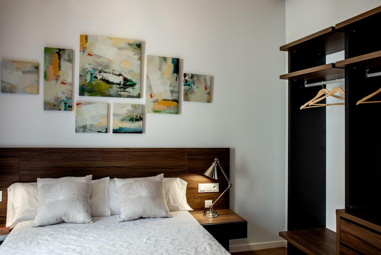 Caces Apartamentos Turisticos Moret 11 - 2A מראה חיצוני תמונה