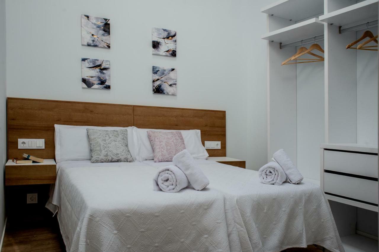 Caces Apartamentos Turisticos Moret 11 - 2A מראה חיצוני תמונה